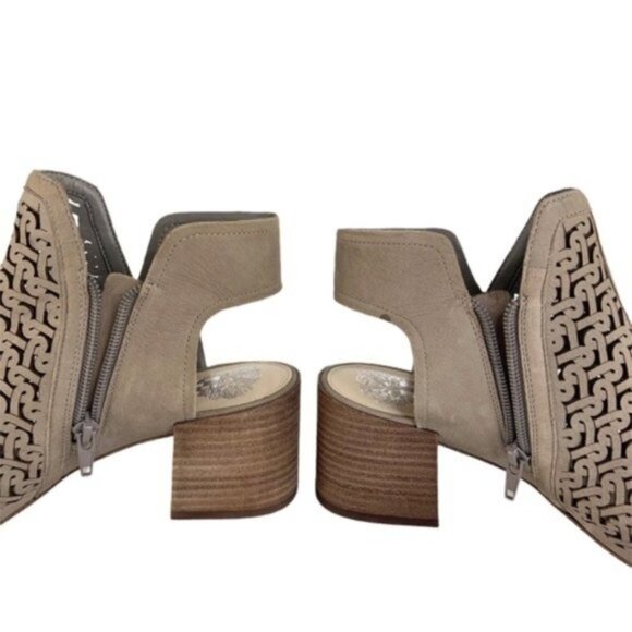 Vince Camuto Slingback Heel Peep Toe Laser Cut Grey Sandals - Picture 6 of 9